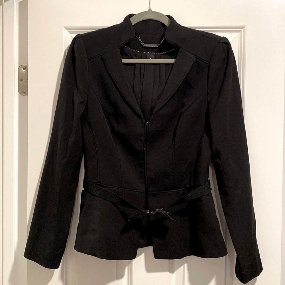 White House black market blazer, slightly cropped with stretchy bow belt.